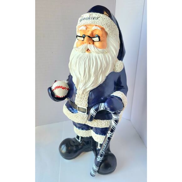 MLB Yankees Forever Collectible Santa 2010 Discontinued 10 Inch+ - Picture 2 of 10